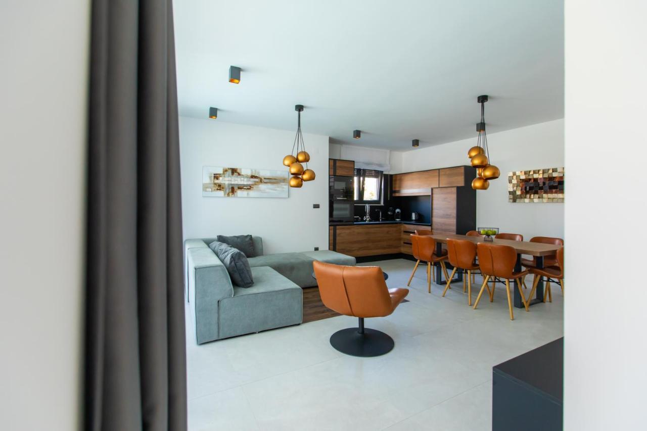 Novalja Bay Villas Esterno foto